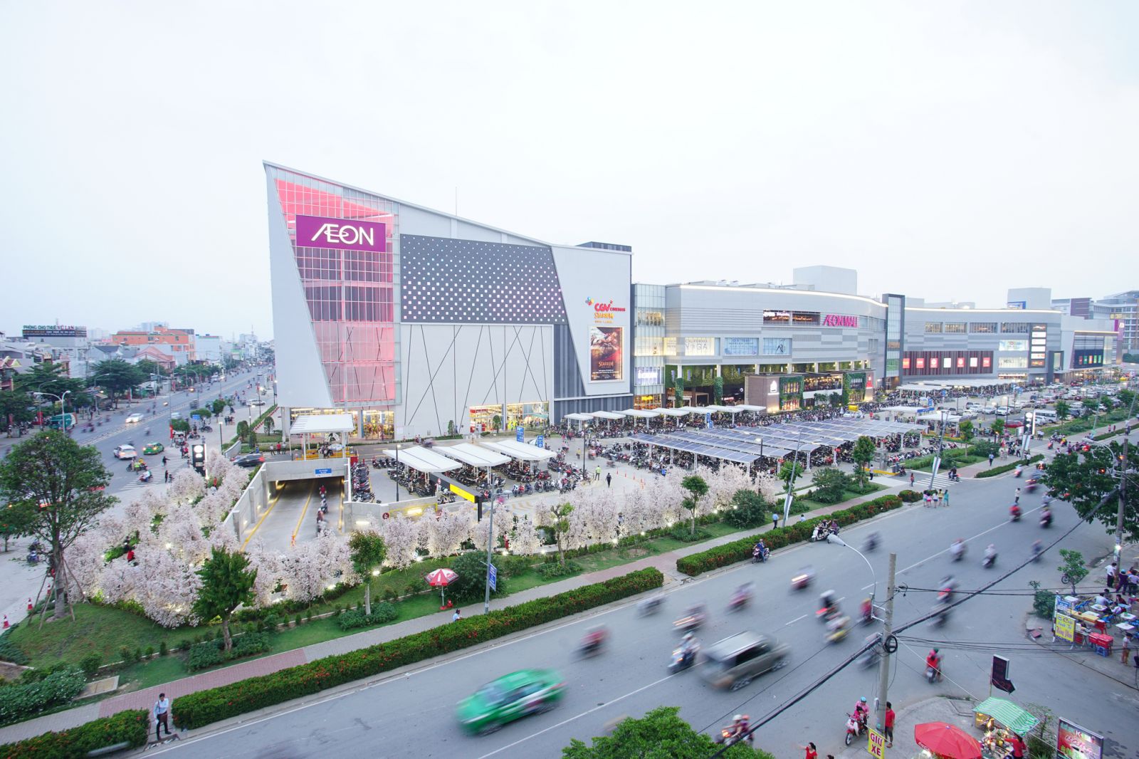 Aeon Mall Bình Tân đẩy giá bất động sản Khu Tên Lửa gia tăng. Ảnh: Aeon Mall