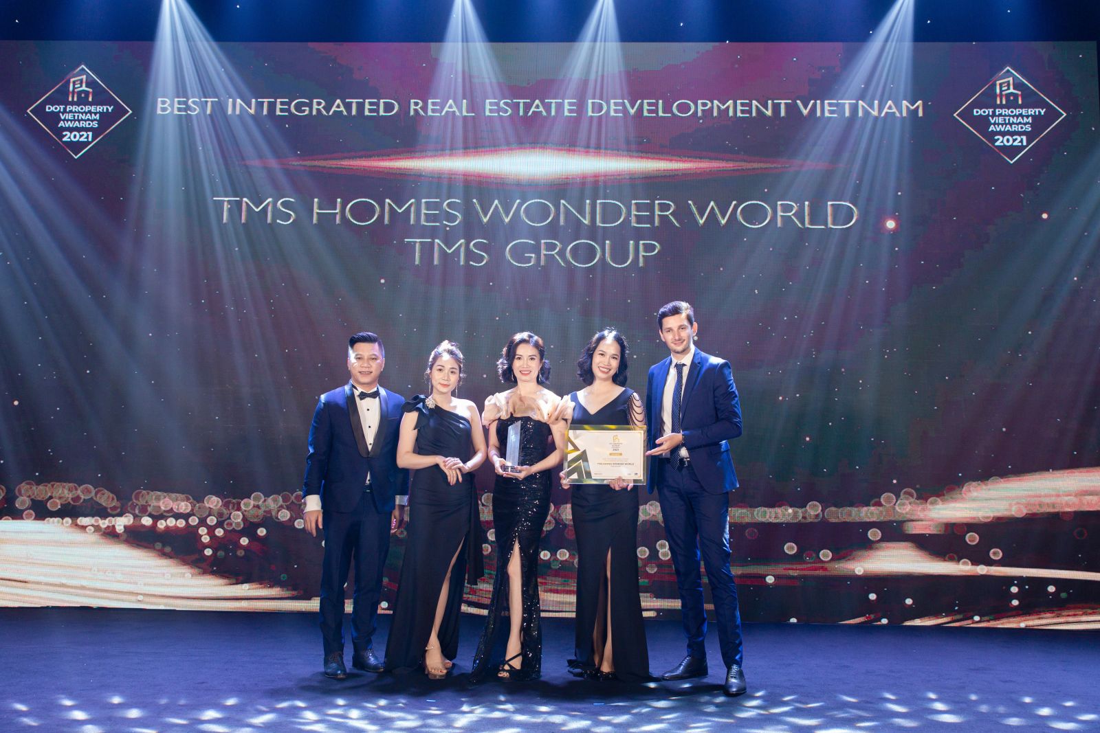 Ảnh 1: Giải thưởng “Khu đô thị tích hợp tốt nhất Việt Nam 2021” thuộc về dự án TMS Homes Wonder World - TMS Group