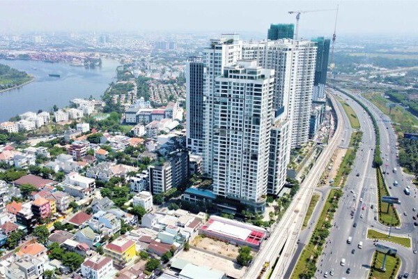 Hiện nay, bất động sản nghỉ dưỡng cũng là phân khúc tiềm năng cho những nhà đầu tư thông minh tìm kiếm cơ hội gia nhập vào thị trường, nhất là ở Nha Trang, Phú Quốc,..