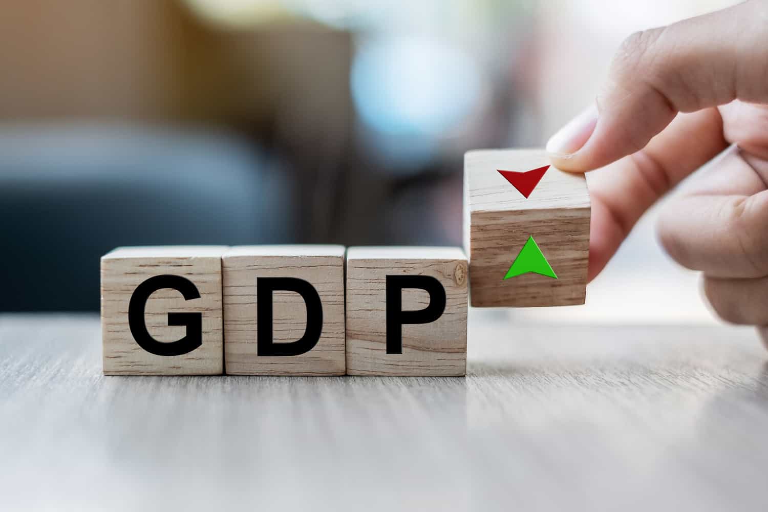 Tăng trưởng GDP quý II/2023 dự báo thấp dưới 5%. (Ảnh: VIB)