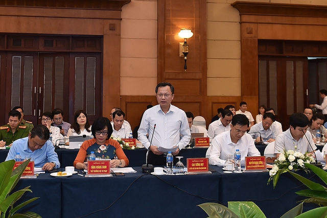 Quyền Chủ tịch UBND tỉnh Quảng Ninh Cao Tường Huy phát biểu tại cuộc làm việc - Ảnh: VGP/Hải Minh