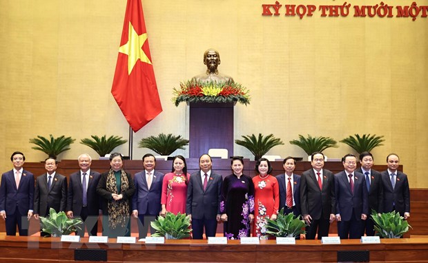 Chủ tịch Quốc hội Nguyễn Thị Kim Ngân và Thủ tướng Nguyễn Xuân Phúc với Đoàn đại biểu Quốc hội tỉnh Ninh Bình.