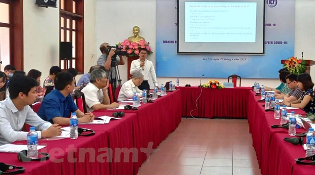 CIEM tổ chức Hội thảo công bố báo cáo Thúc đẩy phục hồi kinh tế và cải cách thể chế sau đại dịch COVID-19: Đề xuất cho Việt Nam, ngày 22/4.