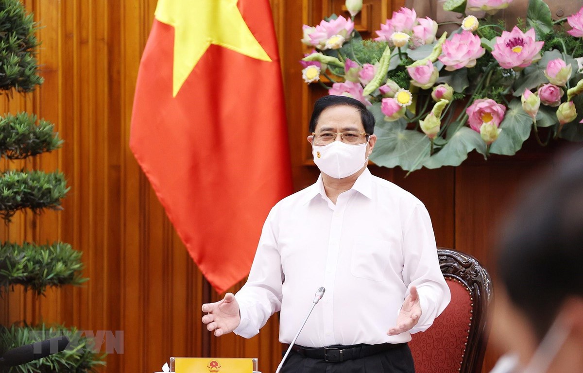 Thủ tướng Phạm Minh Chính phát biểu kết luận cuộc họp Thường trực Chính phủ chiều 17/5.