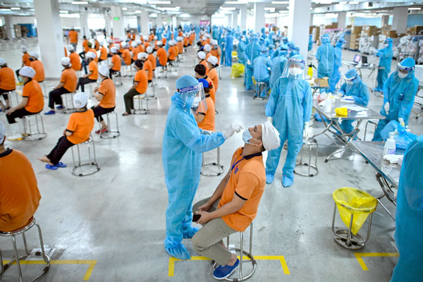 Bắc Giang đối mặt với 2 ổ dịch lớn trong khu công nghiệp với số lượng F1 lên đến hơn 6.000 người