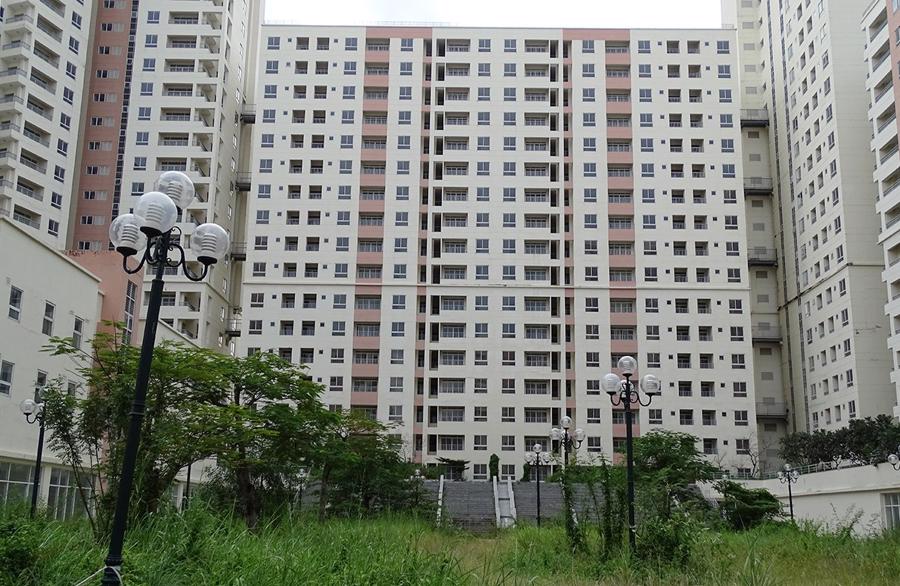 Hàng ngàn căn hộ tái định cư tại khu đô thị mới Thủ Thiêm đang bị bỏ hoang chuẩn bị được đấu giá lần 3