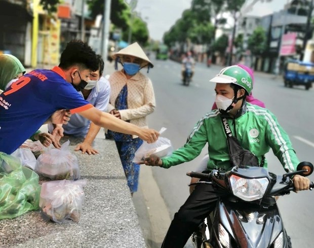Thành phố Hồ Chí Minh: Lan toả tinh thần “tương thân tương ái” trong đại dịch COVID-19
