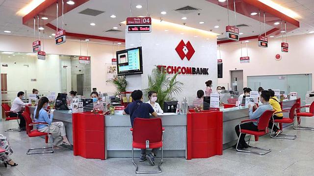 Lợi nhuận Techcombank được dự báo tăng 65% trong nửa đầu năm