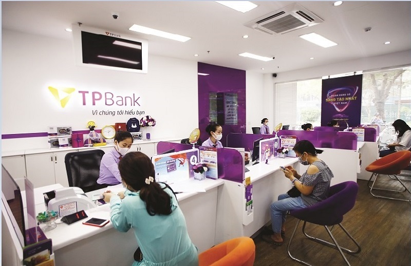 Hàng loạt ngân hàng như Vietcombank, Agribank, BIDV, TPBank… vừa công bố cắt giảm lãi suất