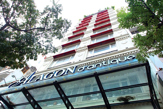 Khách sạn 3 sao Alagon Saigon với quy mô 110 phòng, 8 lầu đang được rao bán với giá 230 tỷ đồng
