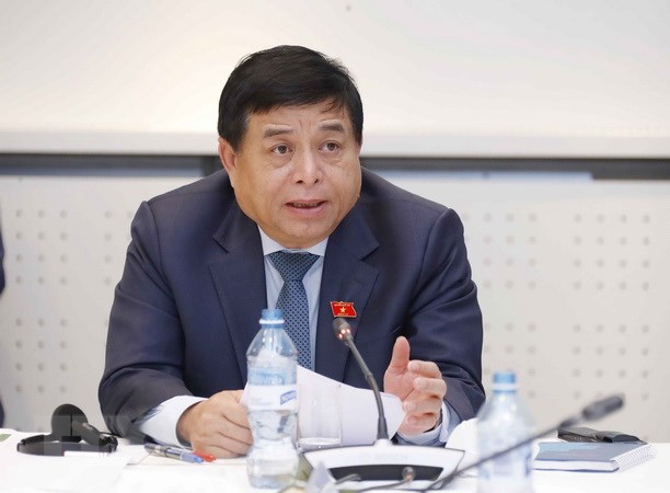 Bộ trưởng Bộ Kế hoạch và Đầu tư Nguyễn Chí Dũng phát biểu