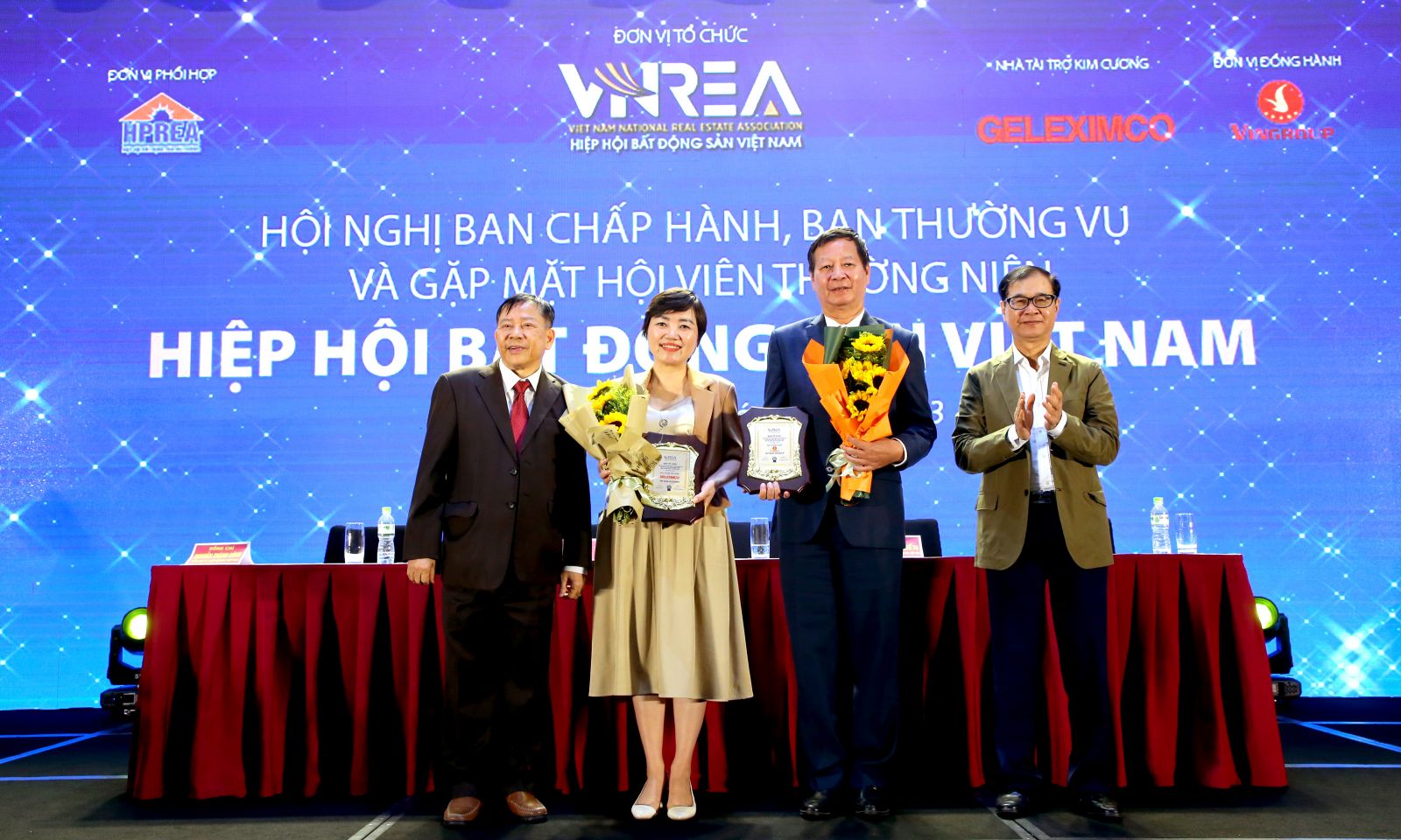Hội nghị Ban Chấp hành, Ban Thường vụ và gặp mặt Hội viên thường niên 2023 Hiệp hội Bất động sản Việt Nam- Ảnh 2.