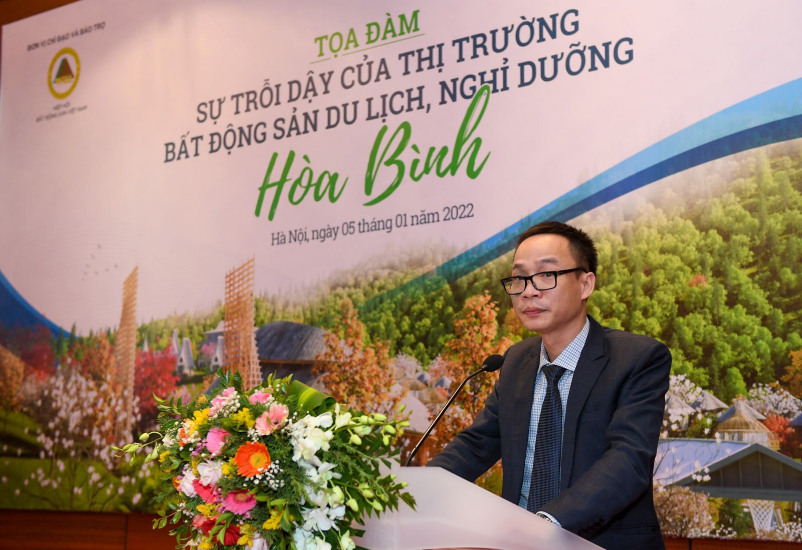 nhà báo Phạm Nguyễn Toan