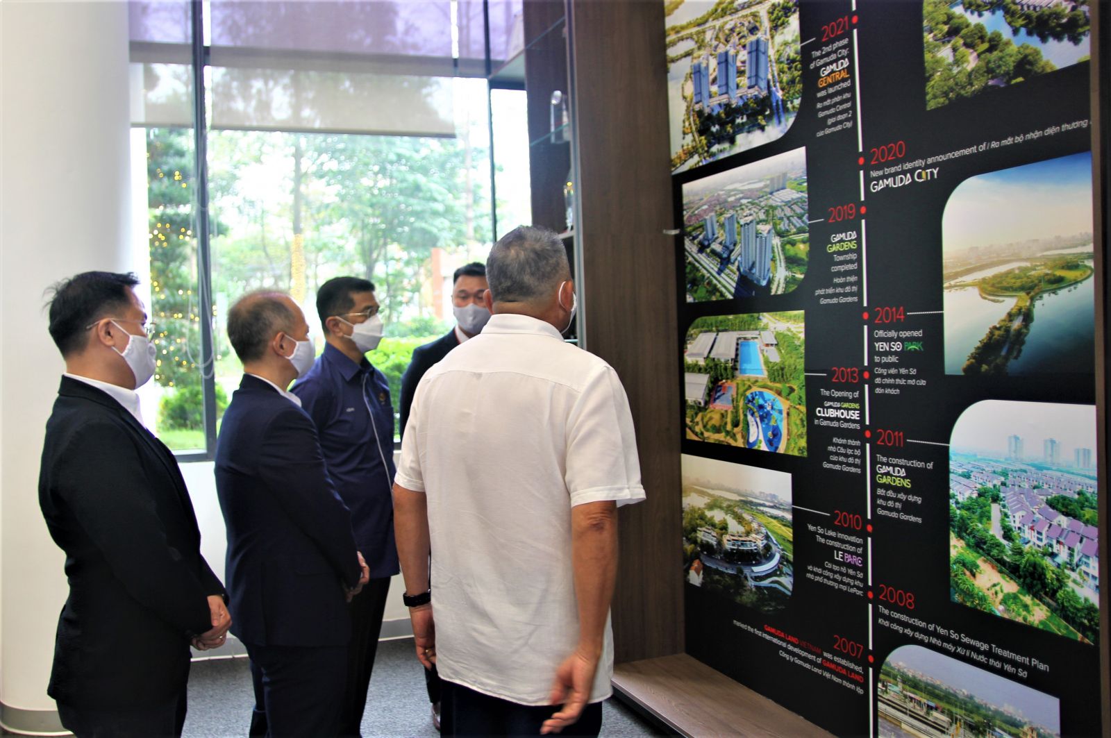 Bộ trưởng Thương mại và Công nghiệp Quốc tế Malaysia Mohamed Azmin Ali thăm Gamuda Land Việt Nam 