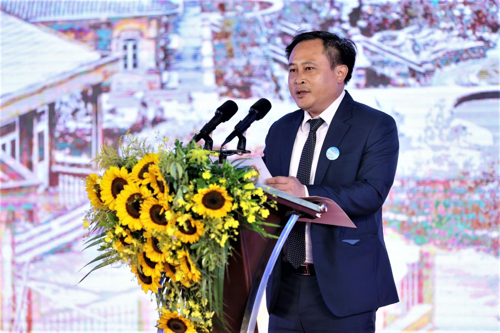 Ông Lương Trọng Quỳnh - Phó Chủ tịch UBND tỉnh Lạng Sơn phát biểu tại Lễ khởi công.