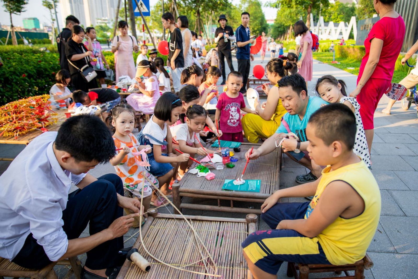 Chương trình Trung thu đươc tổ chức hàng năm tại ParkCity Hanoi thu hút đông đảo các bạn nhỏ và cha mẹ