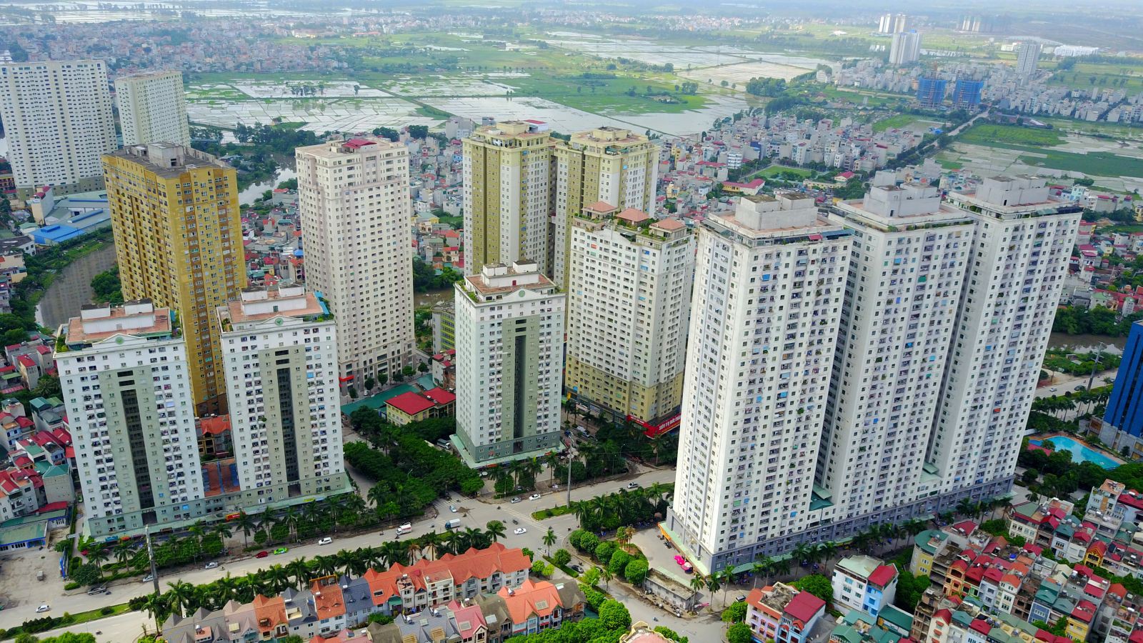 Thị trường chung cư tại Hà Nội và TP.HCM đều có những điểm nhấn đặc biệt về nguồn cung, giao dịch, cho thấy triển vọng phục hồi tươi sáng