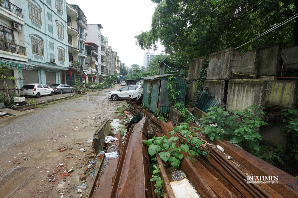 Hà Nội: Dự án cống hóa mương Kẻ Khế chậm tiến độ nhiều năm, người dân sống trong ô nhiễm- Ảnh 13.