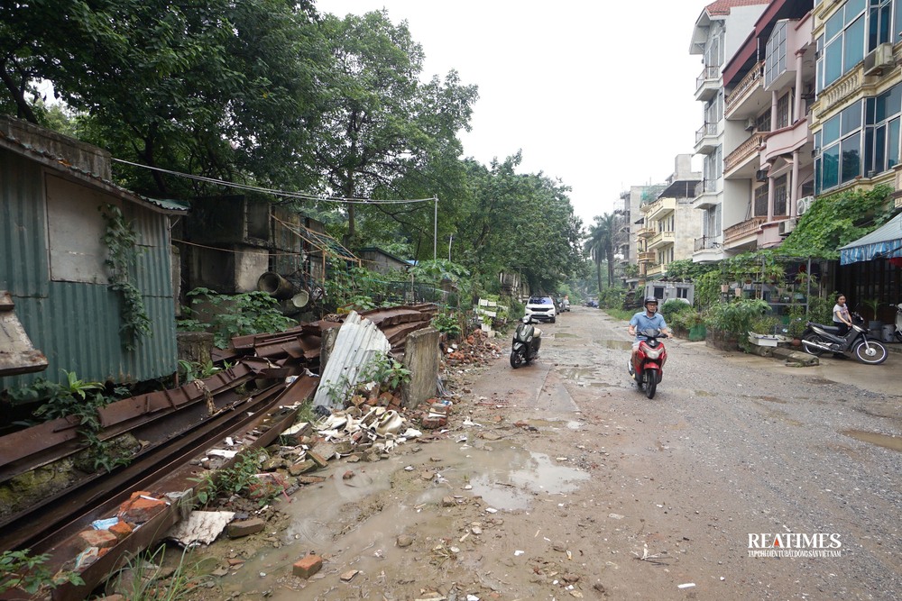 Hà Nội: Dự án cống hóa mương Kẻ Khế chậm tiến độ nhiều năm, người dân sống trong ô nhiễm- Ảnh 14.