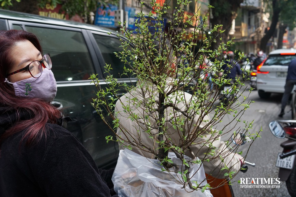 Chợ Bưởi những phiên cuối cùng của năm mang đậm nét văn hóa người Hà Nội- Ảnh 18.