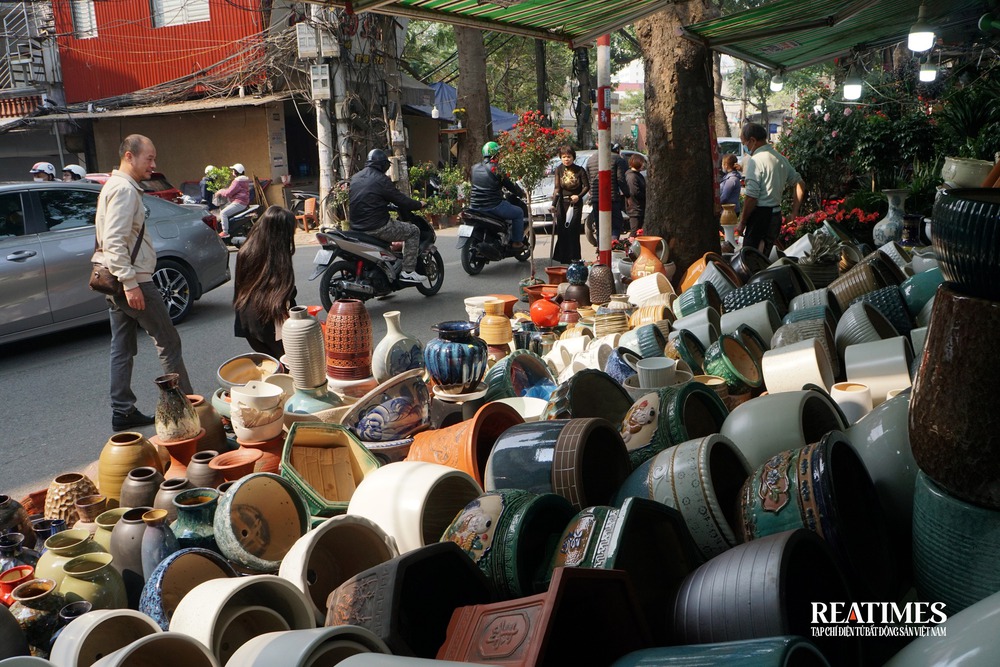 Chợ Bưởi những phiên cuối cùng của năm mang đậm nét văn hóa người Hà Nội- Ảnh 24.