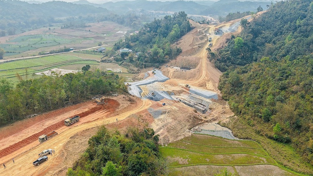 Đèo Cả và hành trình kiến tạo “đại lộ của niềm tin và khát vọng”- Ảnh 11. Đèo Cả và hành trình kiến tạo “đại lộ của niềm tin và khát vọng”- Ảnh 11.