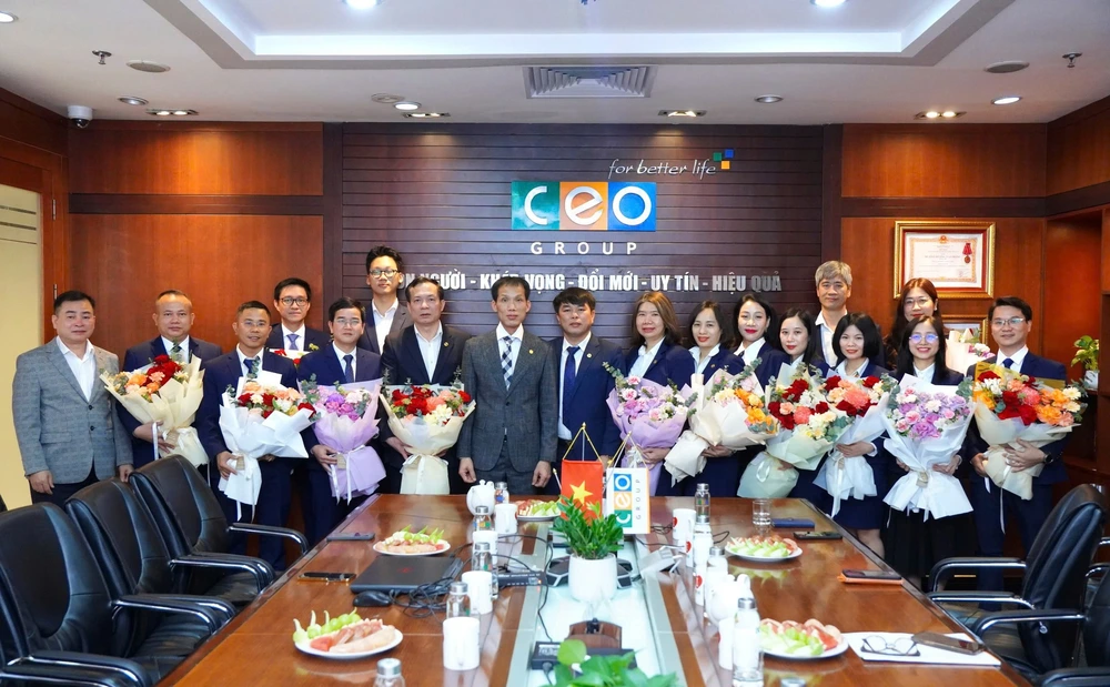 Tập đoàn CEO: Khi hạnh phúc là "vươn mình cùng đất nước"- Ảnh 45.