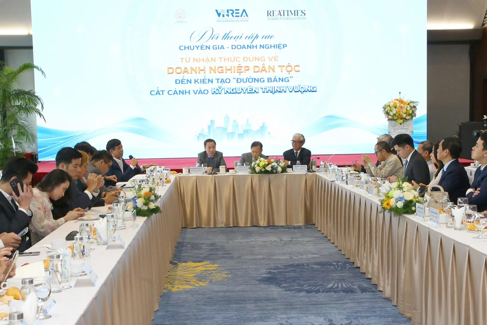 VNREA và tinh thần sát cánh cùng doanh nghiệp - Chia sẻ, thấu hiểu và hành động- Ảnh 11. VNREA và tinh thần sát cánh cùng doanh nghiệp - Chia sẻ, thấu hiểu và hành động- Ảnh 11.