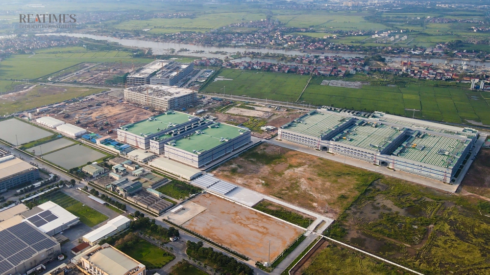 Doanh nghiệp bất động sản công nghiệp: Lực lượng kiến tạo "hạ tầng xanh" cho mô hình tăng trưởng mới- Ảnh 2. Doanh nghiệp bất động sản công nghiệp: Lực lượng kiến tạo "hạ tầng xanh" cho mô hình tăng trưởng mới- Ảnh 2.