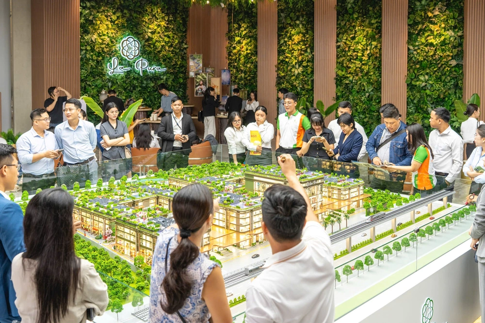 Quốc lộ 13 tăng tốc mở rộng, gỡ 'nút thắt cổ chai' cho khu vực Đông Bắc TP.HCM- Ảnh 2.