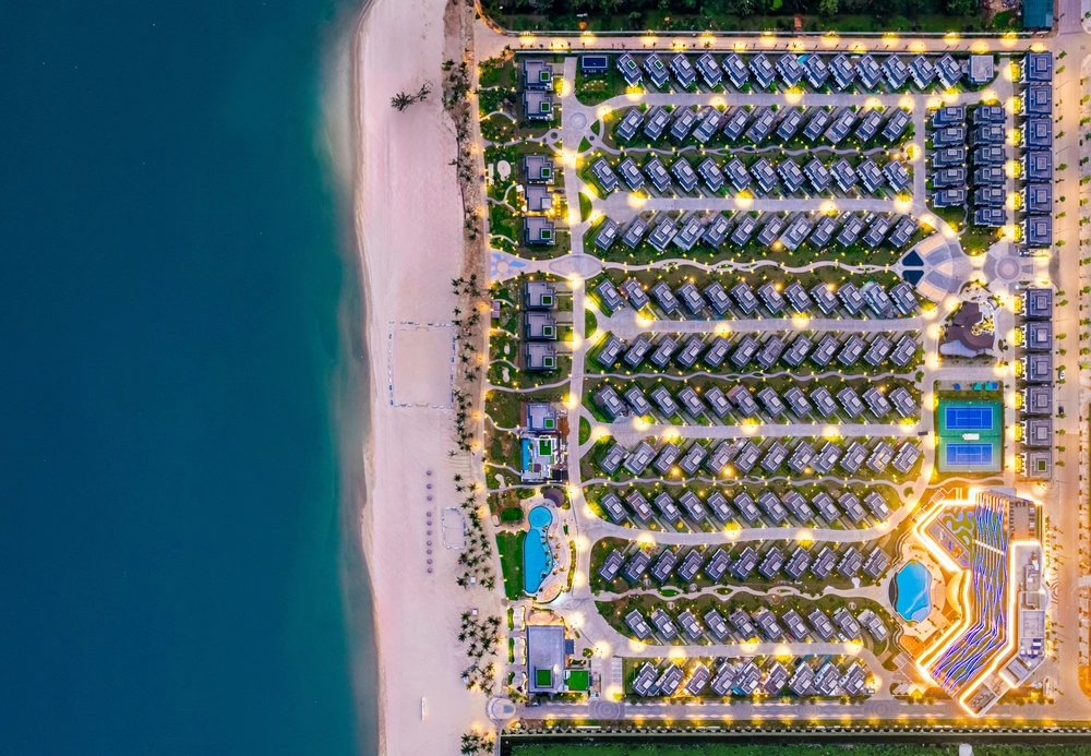 Quảng Ninh: Từ miền đất di sản đến khát vọng "trung tâm du lịch xanh"- Ảnh 13.