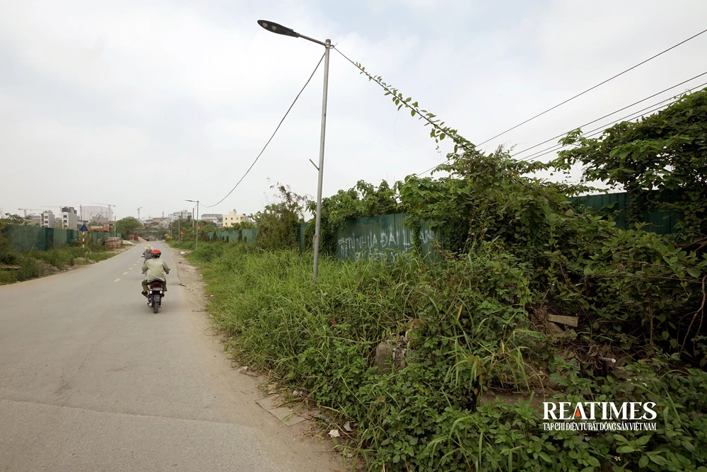 Hà Nội: Cận cảnh dự án Làng Giáo dục quốc tế "bất động" sau gần 15 năm- Ảnh 15. Hà Nội: Cận cảnh dự án Làng Giáo dục quốc tế "bất động" sau gần 15 năm- Ảnh 15.