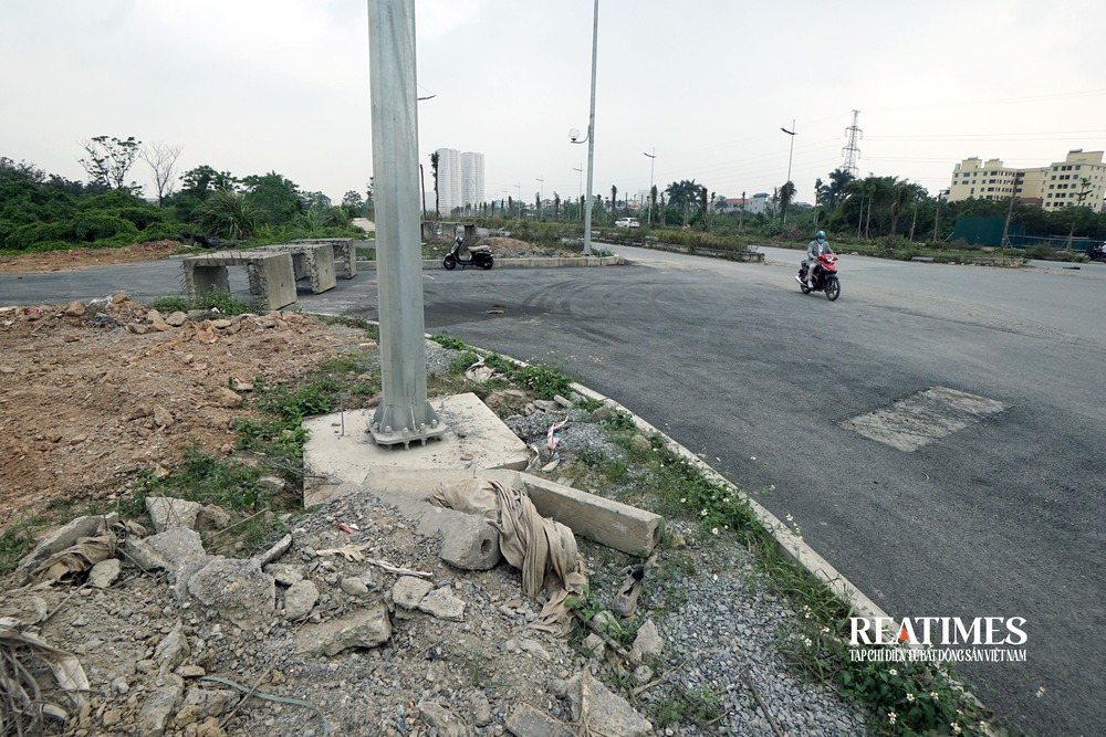 Hoài Đức (Hà Nội): Dự án đường Lại Yên - Vân Canh làm hơn 4 năm "chưa hẹn ngày về đích"- Ảnh 14. Hoài Đức (Hà Nội): Dự án đường Lại Yên - Vân Canh làm hơn 4 năm "chưa hẹn ngày về đích"- Ảnh 14.