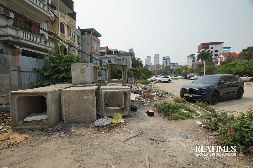 Hà Nội: Hơn 800m đường gần 10 năm vẫn chưa thi công xong?- Ảnh 17.