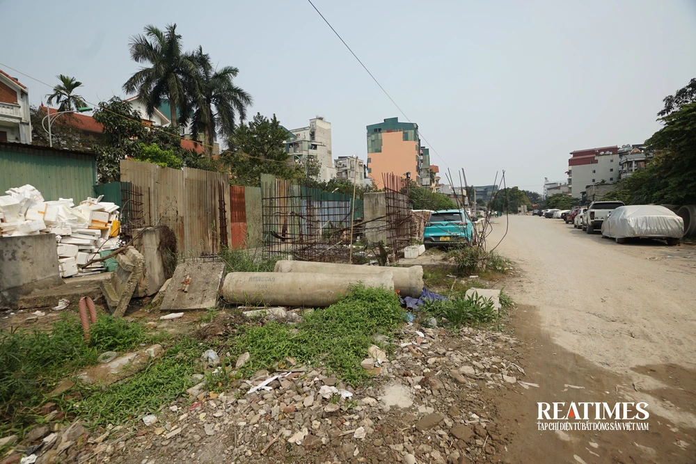 Hà Nội: Hơn 800m đường gần 10 năm vẫn chưa thi công xong?- Ảnh 4.