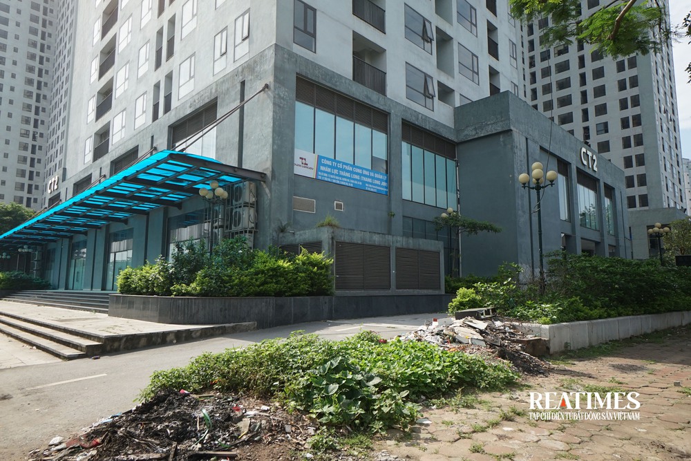 Cận cảnh khu nhà ở thương mại phục vụ tái định cư đang bỏ hoang hơn 700 căn hộ- Ảnh 6. Cận cảnh khu nhà ở thương mại phục vụ tái định cư đang bỏ hoang hơn 700 căn hộ- Ảnh 6.