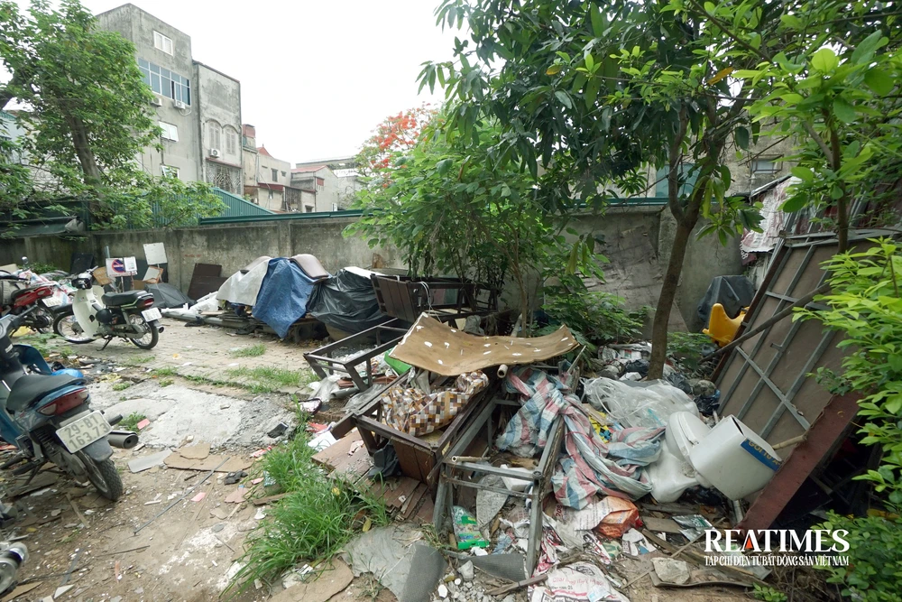 Hà Nội: Cận cảnh khu "đất vàng" 275 Nguyễn Trãi sẽ xây 408 căn hộ NƠXH- Ảnh 18. Hà Nội: Cận cảnh khu "đất vàng" 275 Nguyễn Trãi sẽ xây 408 căn hộ NƠXH- Ảnh 18.