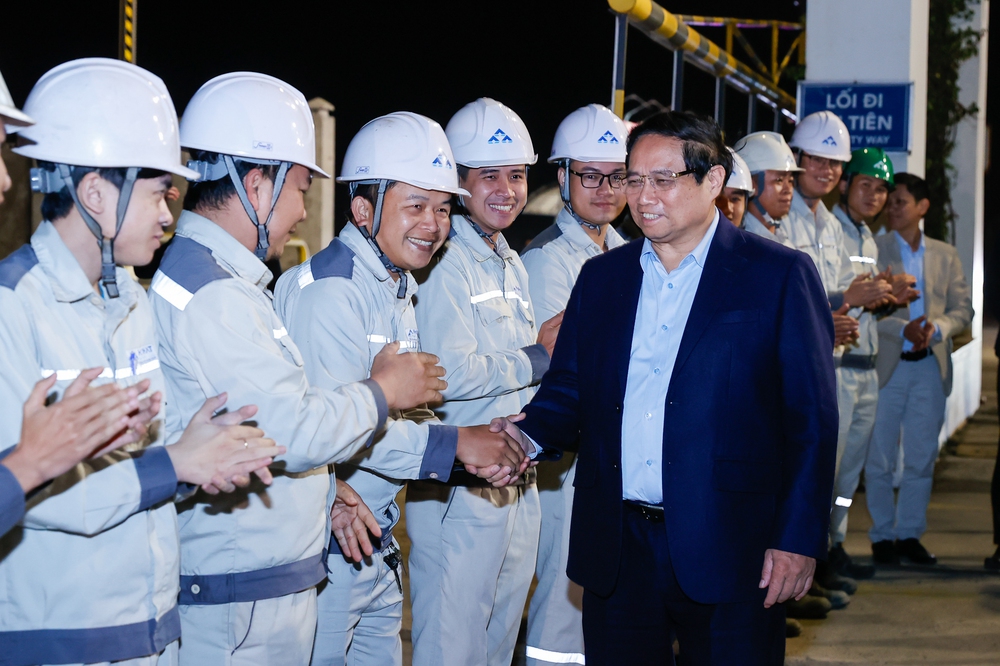 Hoà Phát: Từ bản lĩnh của doanh nghiệp tư nhân đến khát vọng Việt Nam tự chủ - tự lực - tự cường- Ảnh 2. Hoà Phát: Từ bản lĩnh của doanh nghiệp tư nhân đến khát vọng Việt Nam tự chủ - tự lực - tự cường- Ảnh 2.