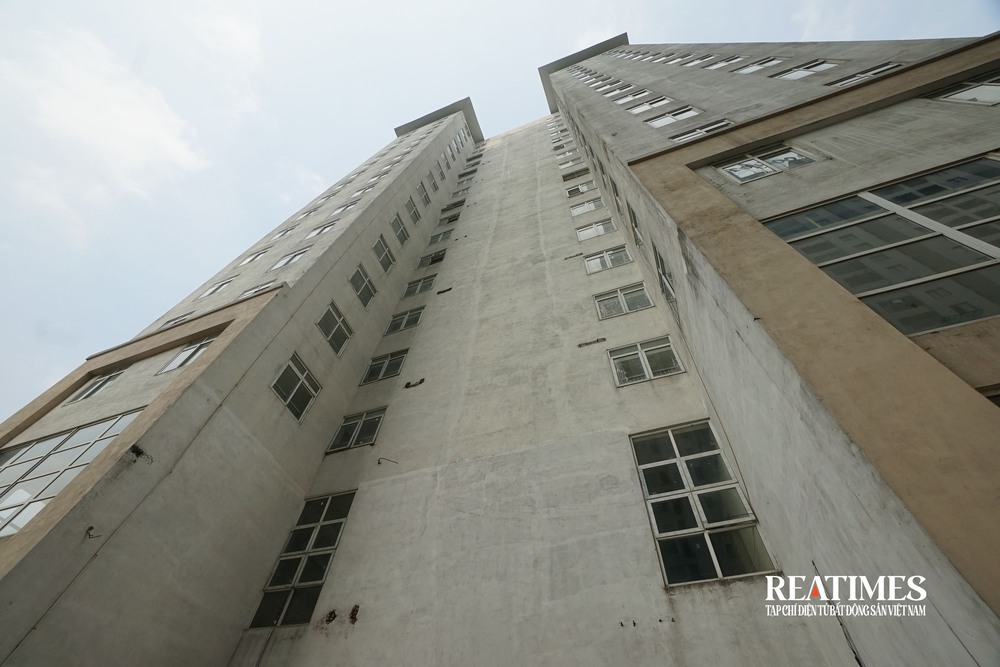 Hà Nội: Khu tái định cư Xuân La bỏ hoang nhiều năm được rao bán 60 triệu đồng/m2- Ảnh 23. Hà Nội: Khu tái định cư Xuân La bỏ hoang nhiều năm được rao bán 60 triệu đồng/m2- Ảnh 23.