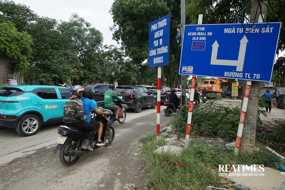 Hà Nội: Tuyến đường 2km làm gần 10 năm chưa hoàn thành- Ảnh 21. Hà Nội: Tuyến đường 2km làm gần 10 năm chưa hoàn thành- Ảnh 21.