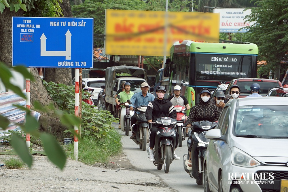 Hà Nội: Tuyến đường 2km làm gần 10 năm chưa hoàn thành- Ảnh 23. Hà Nội: Tuyến đường 2km làm gần 10 năm chưa hoàn thành- Ảnh 23.