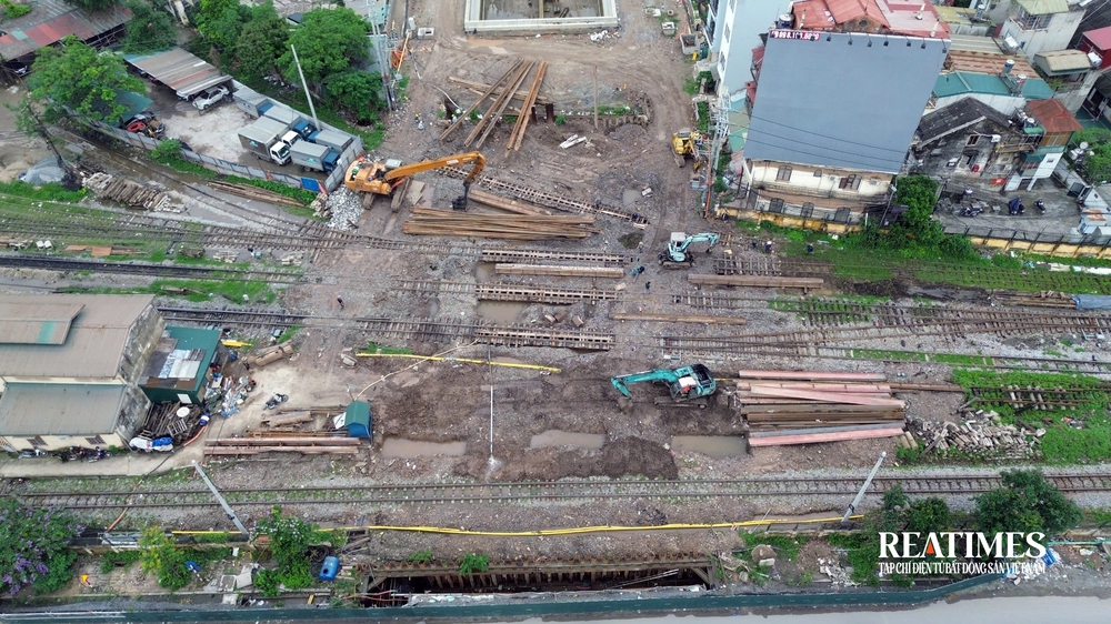 Hà Nội: Hầm chui Kim Đồng - Giải Phóng dần lộ diện, dự kiến về đích đầu năm 2026- Ảnh 19. Hà Nội: Hầm chui Kim Đồng - Giải Phóng dần lộ diện, dự kiến về đích đầu năm 2026- Ảnh 19.