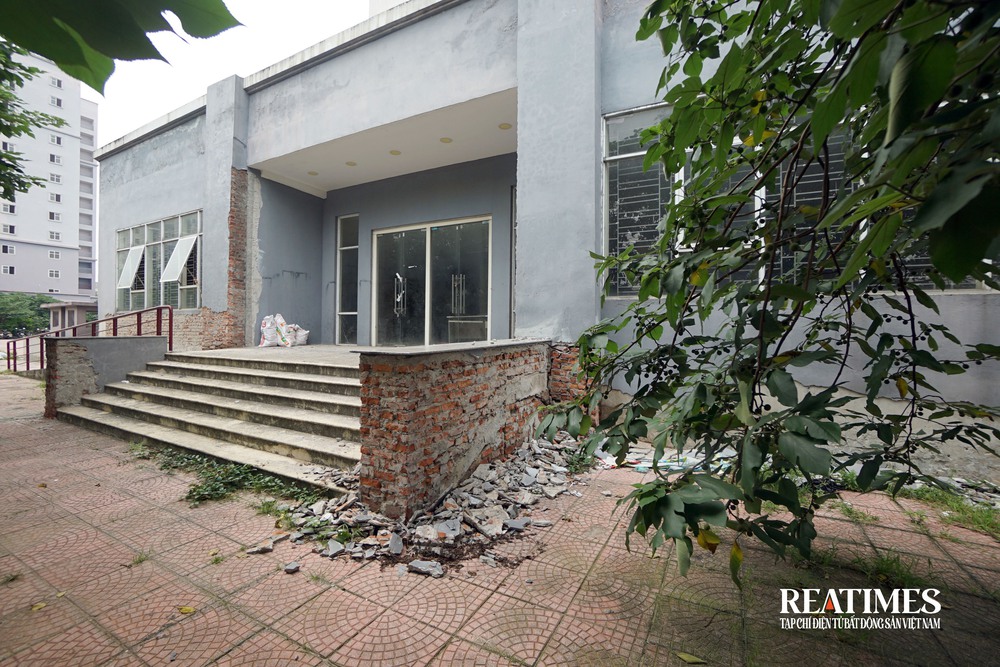 Hà Nội: Khu tái định cư Đền Lừ III bỏ hoang không người ở- Ảnh 9. Hà Nội: Khu tái định cư Đền Lừ III bỏ hoang không người ở- Ảnh 9.
