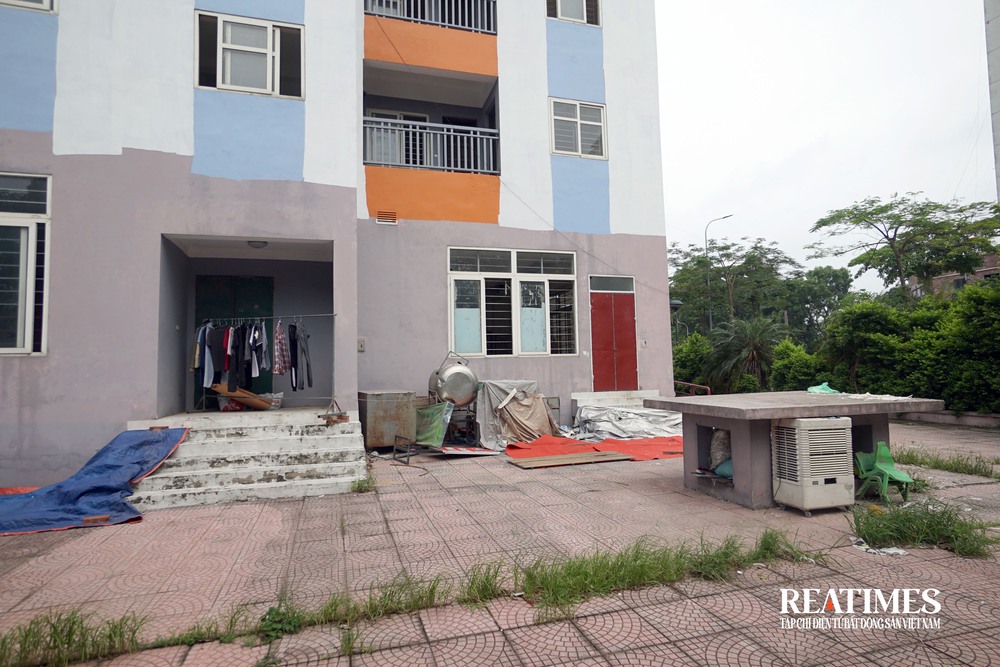 Hà Nội: Khu tái định cư Đền Lừ III bỏ hoang không người ở- Ảnh 16. Hà Nội: Khu tái định cư Đền Lừ III bỏ hoang không người ở- Ảnh 16.
