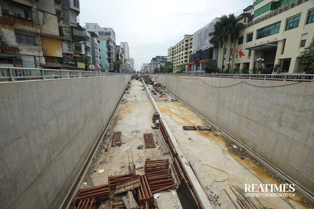 Hà Nội: Hầm chui Kim Đồng - Giải Phóng dần lộ diện, dự kiến về đích đầu năm 2026- Ảnh 17. Hà Nội: Hầm chui Kim Đồng - Giải Phóng dần lộ diện, dự kiến về đích đầu năm 2026- Ảnh 17.