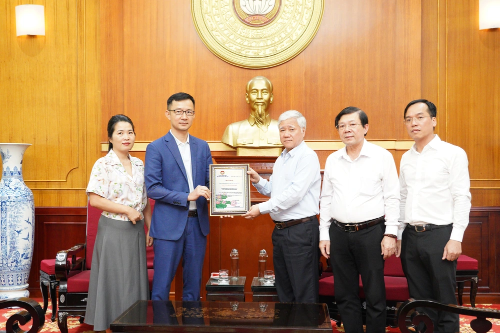 ROX Group và hành trình kiến tạo, lan toả giá trị thuận ích bền vững- Ảnh 20. ROX Group và hành trình kiến tạo, lan toả giá trị thuận ích bền vững- Ảnh 20.