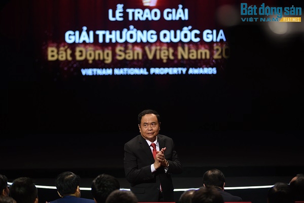 Giải thưởng Quốc gia Bất động sản Việt Nam lần thứ II: Định vị vai trò chiến lược của lĩnh vực bất động sản trong kỷ nguyên vươn mình- Ảnh 1. Giải thưởng Quốc gia Bất động sản Việt Nam lần thứ II: Định vị vai trò chiến lược của lĩnh vực bất động sản trong kỷ nguyên vươn mình- Ảnh 1.
