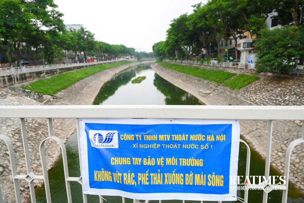 Hà Nội: "Hồi sinh" sông Tô Lịch, nước trong xanh cá bơi lội- Ảnh 12.
