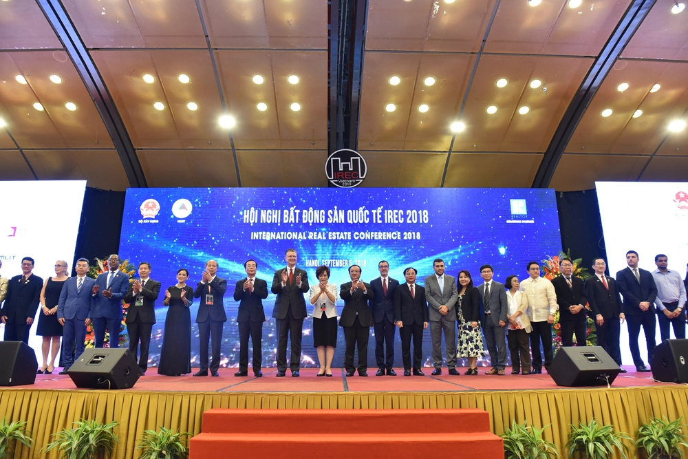 Nhìn lại những hình ảnh của nguyên Chủ tịch VNREA Nguyễn Trần Nam với cộng đồng doanh nghiệp bất động sản- Ảnh 17. Nhìn lại những hình ảnh của nguyên Chủ tịch VNREA Nguyễn Trần Nam với cộng đồng doanh nghiệp bất động sản- Ảnh 17.
