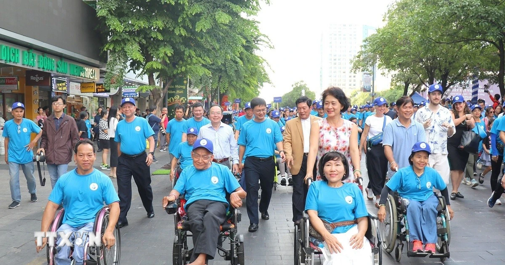 Cải cách đủ sâu, nội lực đủ mạnh - Điều kiện để tăng trưởng cao và bền vững- Ảnh 7.